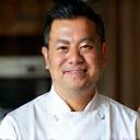 シェフの高橋健一氏のポートレート